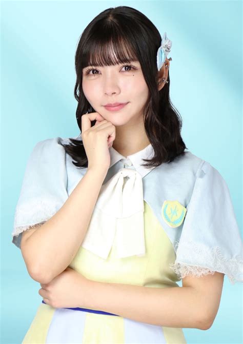 Shiraishi Nako 